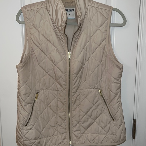 Old Navy Jackets & Blazers - Old Navy Quilted Vest